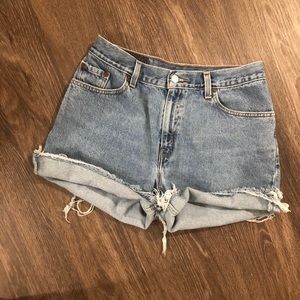 Vintage Levi’s shorts!